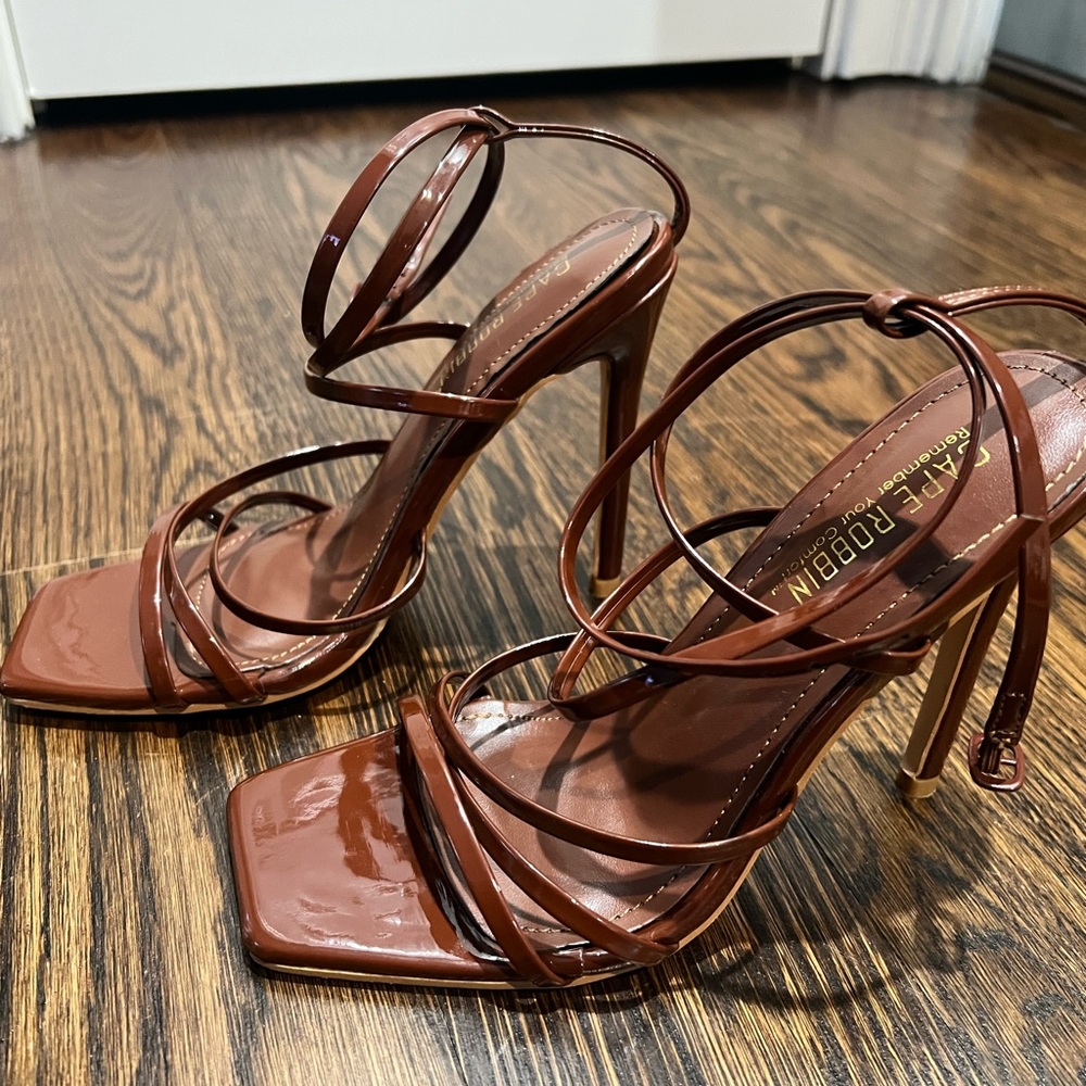 Brown Strappy Women's Heels - Picture 2 of 5